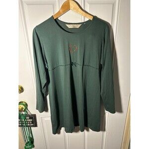 Vintage hunter green 90s Victoria’s Secret Country Christmas holiday nightgown